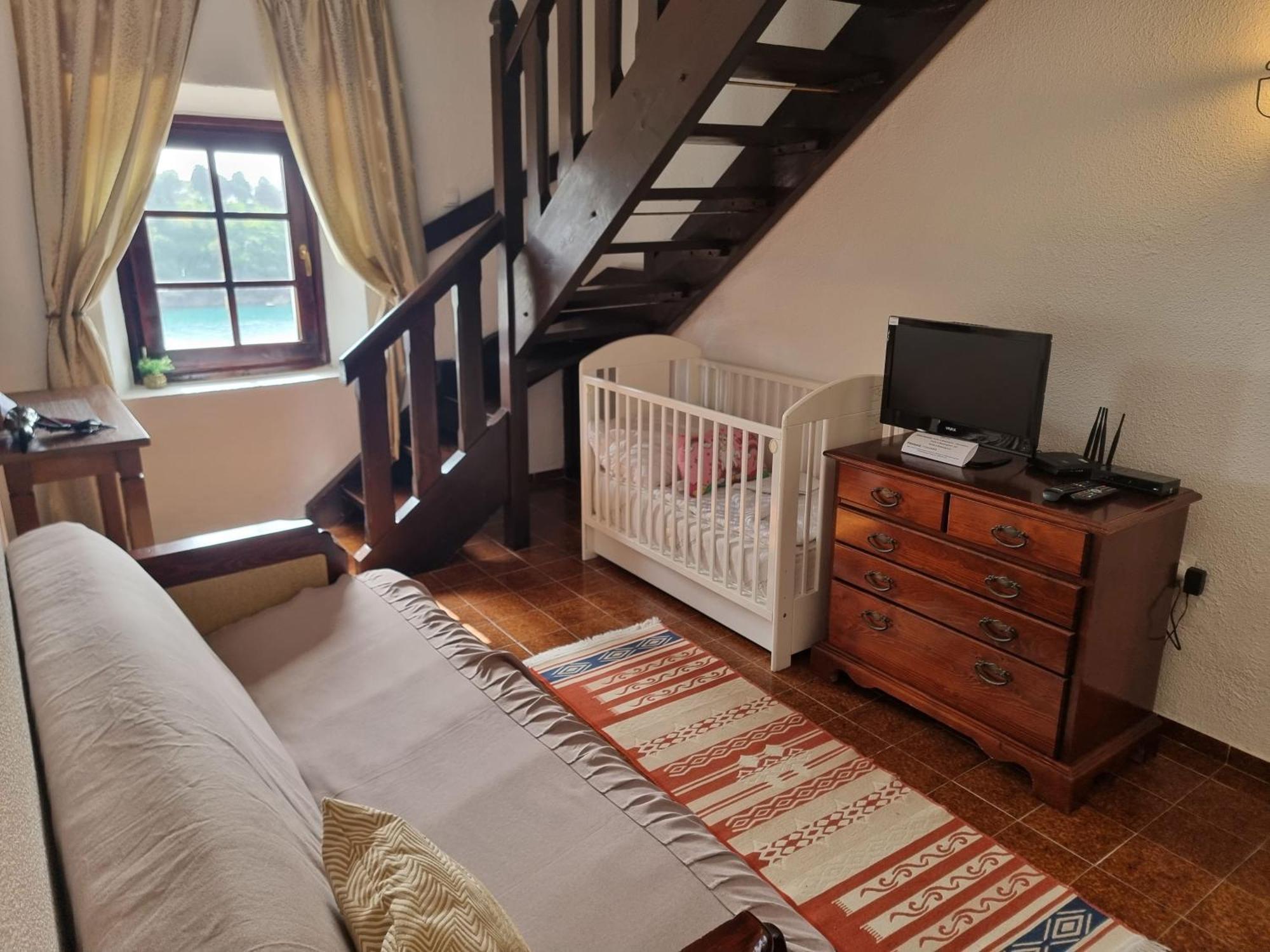 Kulla E Balshajve Hotel Ulcinj Buitenkant foto